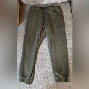 Green Nike Joggers/Sweatpants size XL
